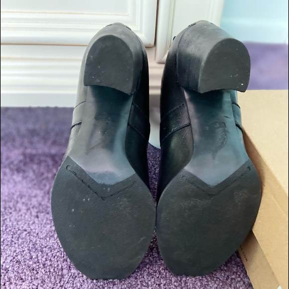 Ugg Booties - Picture 4 of 4